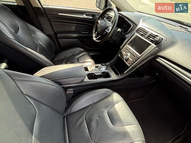 Седан Ford Fusion 2016 в Хмельницькому