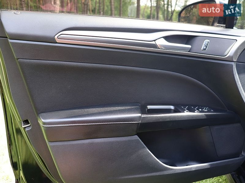 Седан Ford Fusion 2017 в Чернігові фото 17 Седан Ford Fusion 2017 в Чернігові