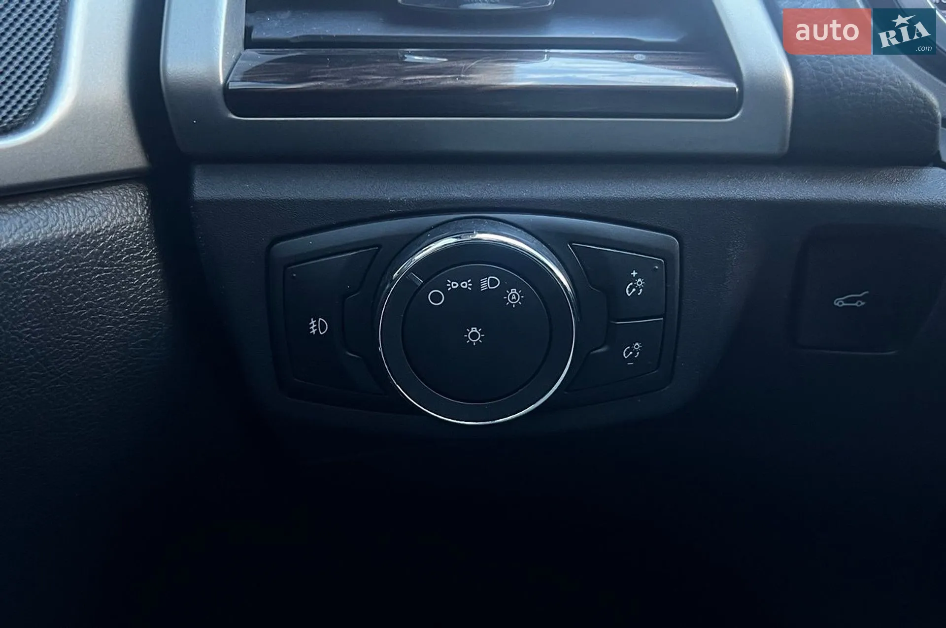 2015 Ford Fusion - мініатюра 18