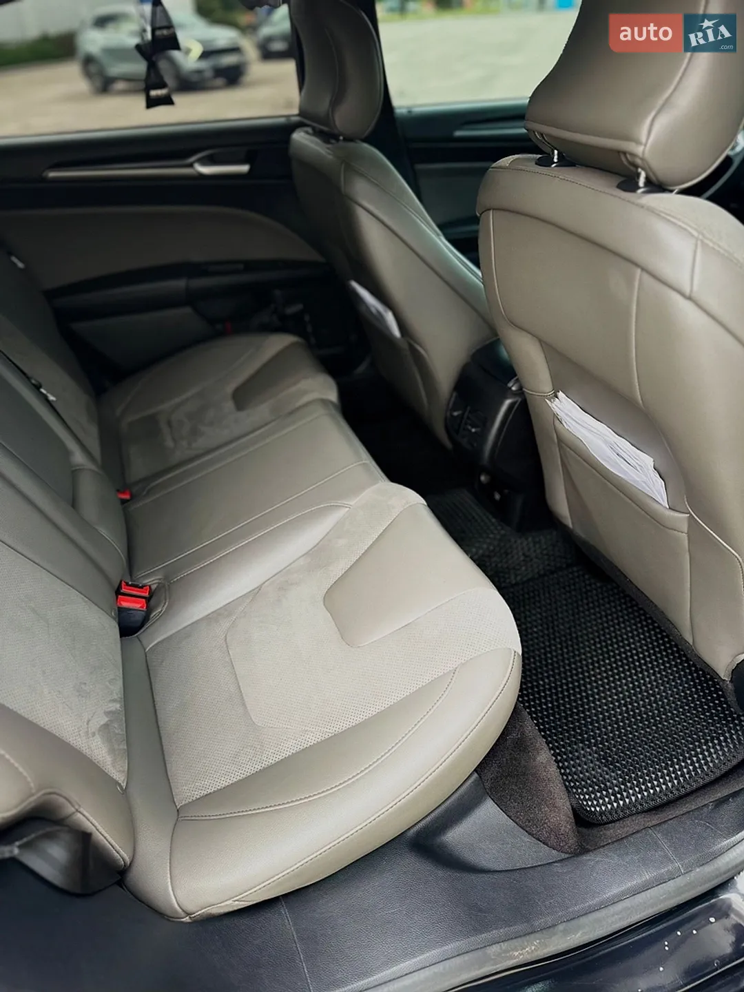 2016 Ford Fusion - мініатюра 11