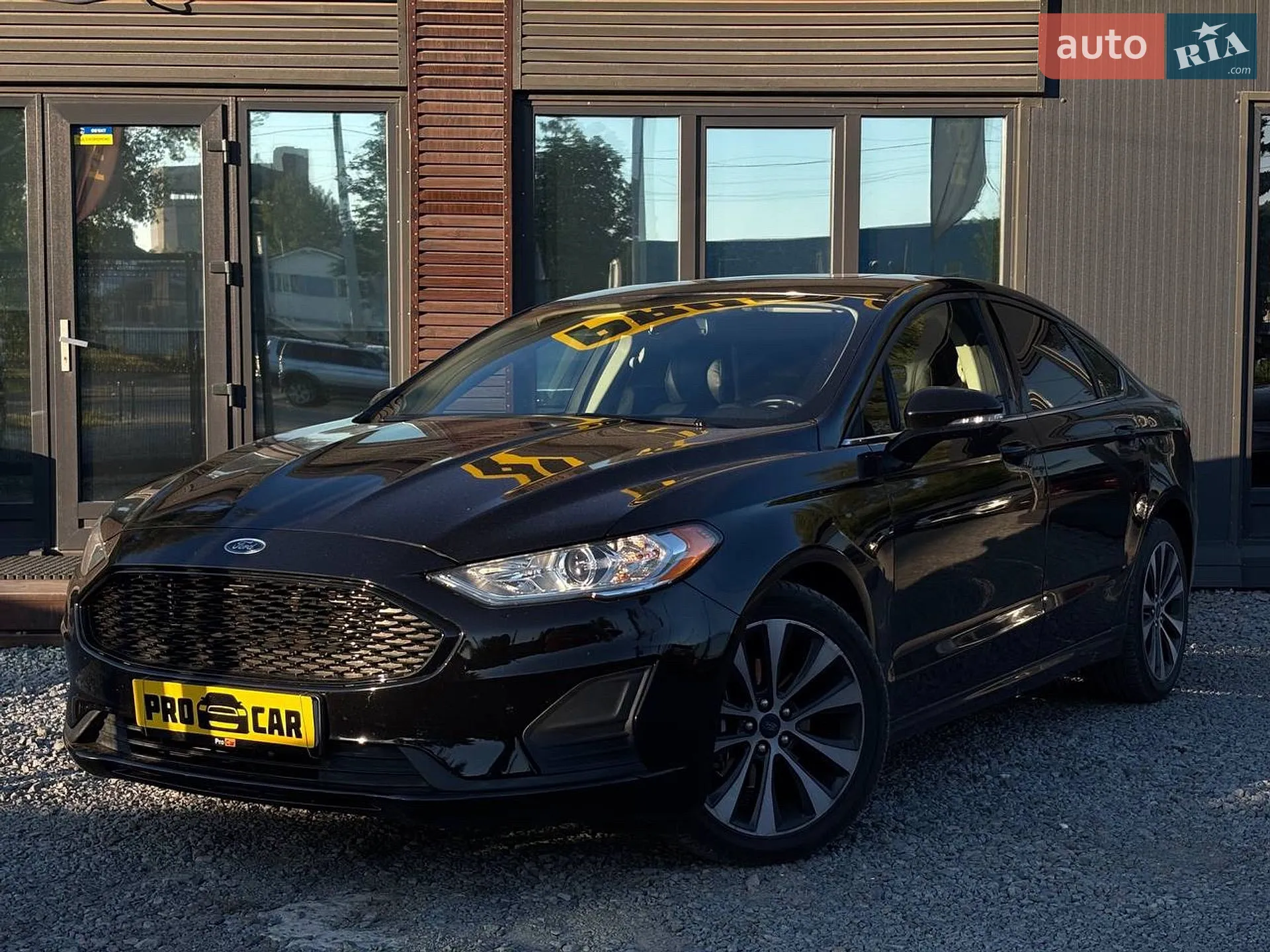 2019 Ford Fusion - фото 1