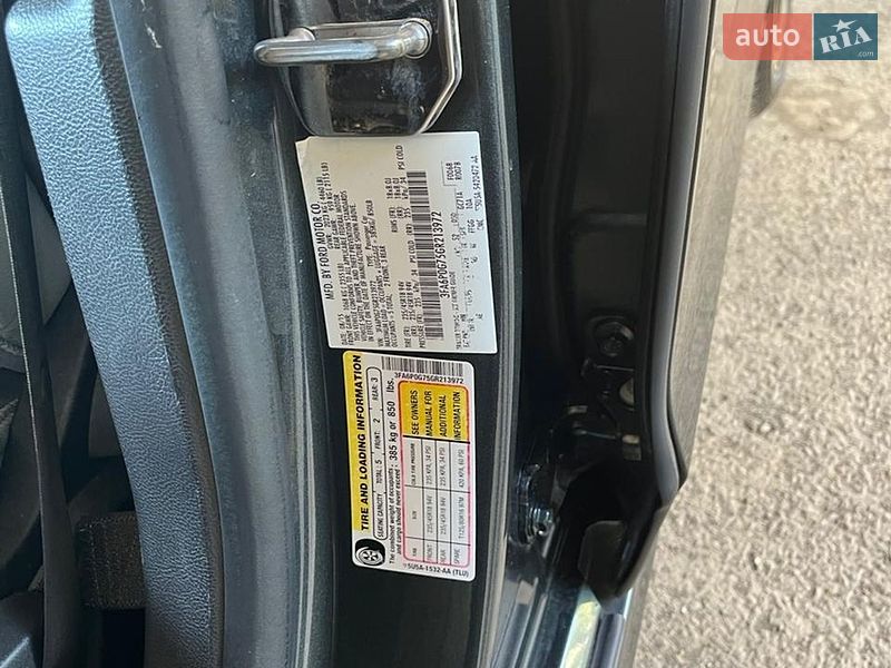 Седан Ford Fusion 2015 в Мукачевому