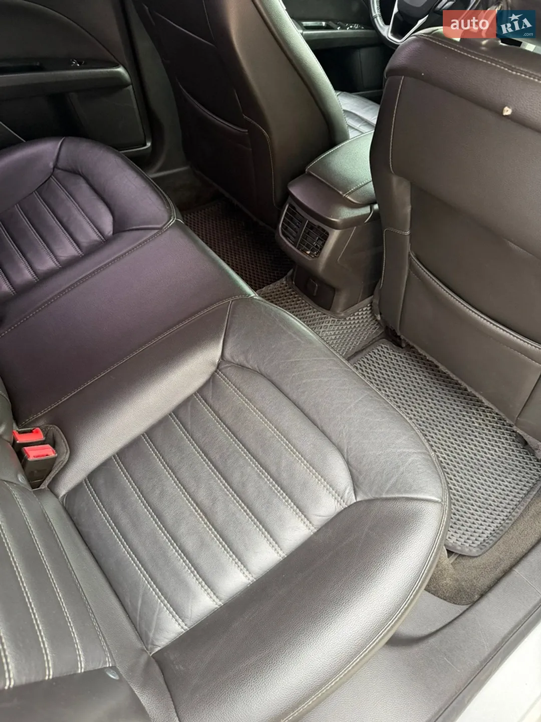 2013 Ford Fusion - мініатюра 18