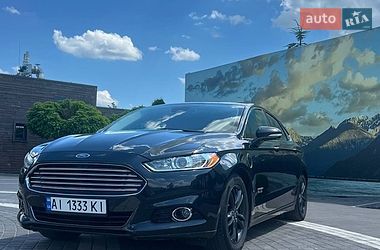 Седан Ford Fusion 2015 в Обухові