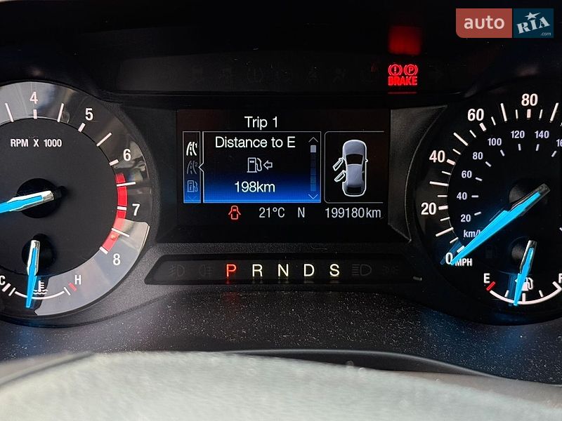 Седан Ford Fusion 2014 в Дрогобичі