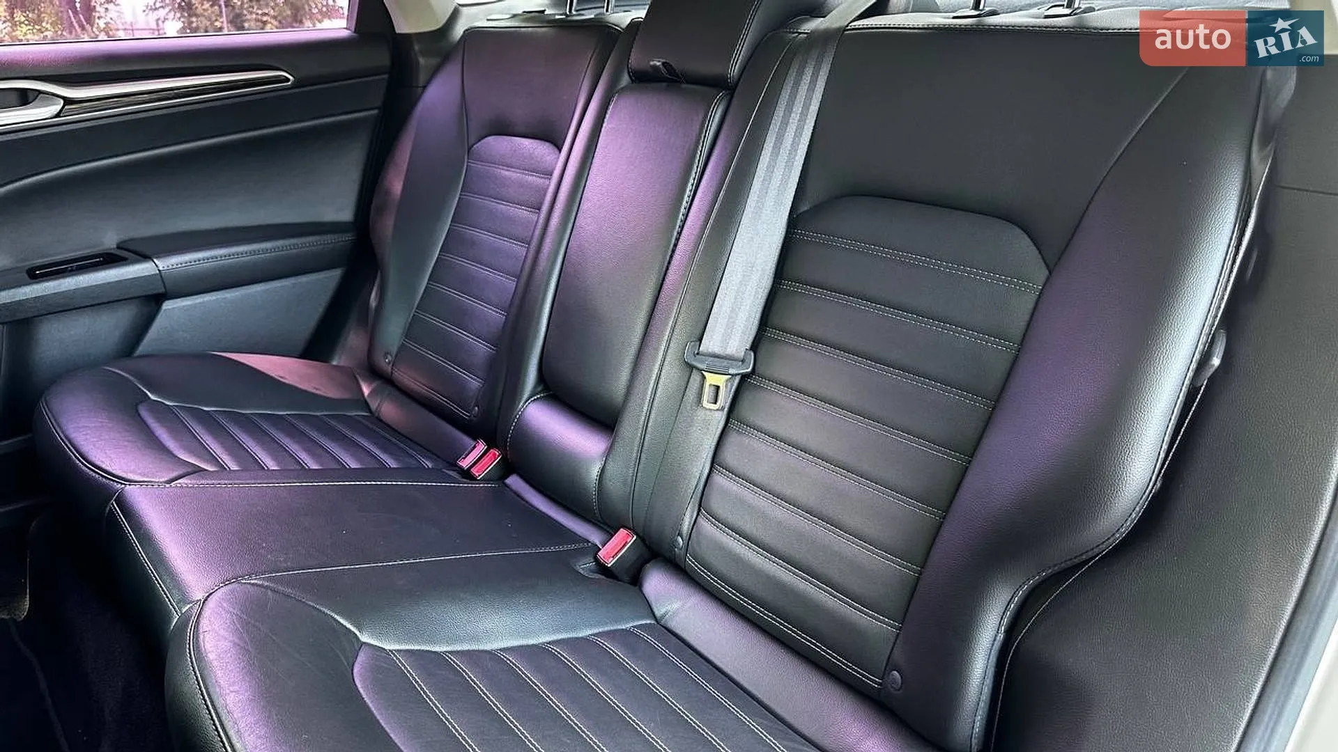 2014 Ford Fusion - мініатюра 26