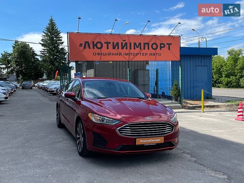 Ford Fusion 2020