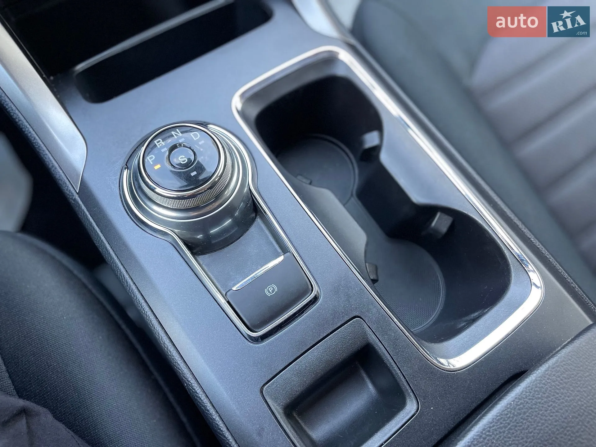 2020 Ford Fusion - мініатюра 48