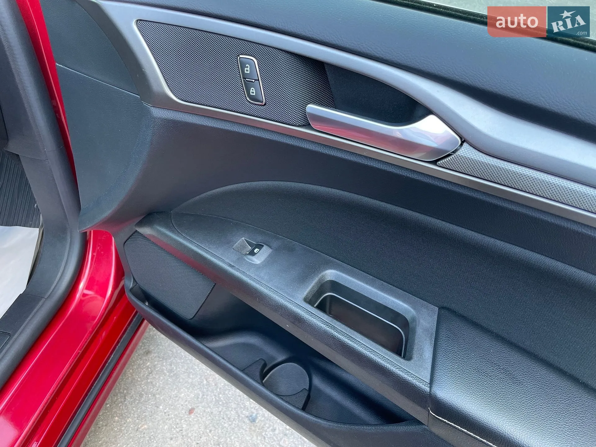 2020 Ford Fusion - мініатюра 61