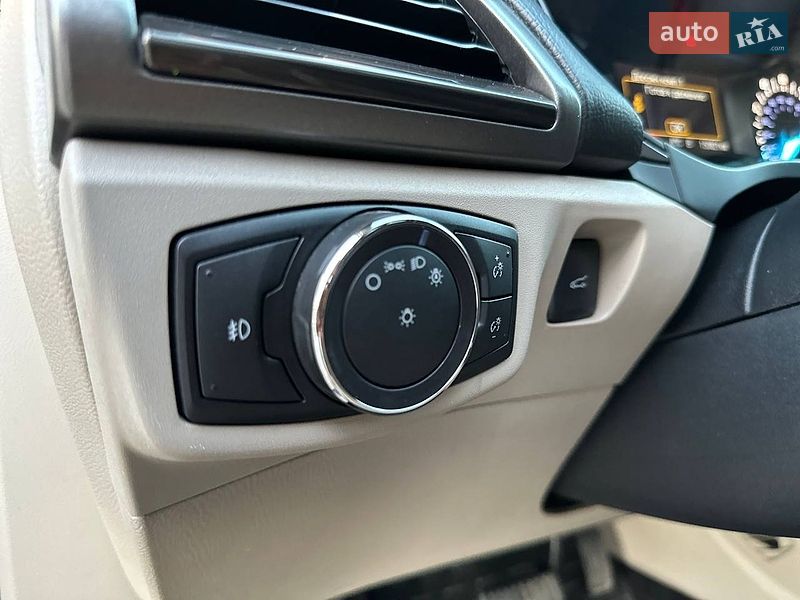 Седан Ford Fusion 2017 в Києві