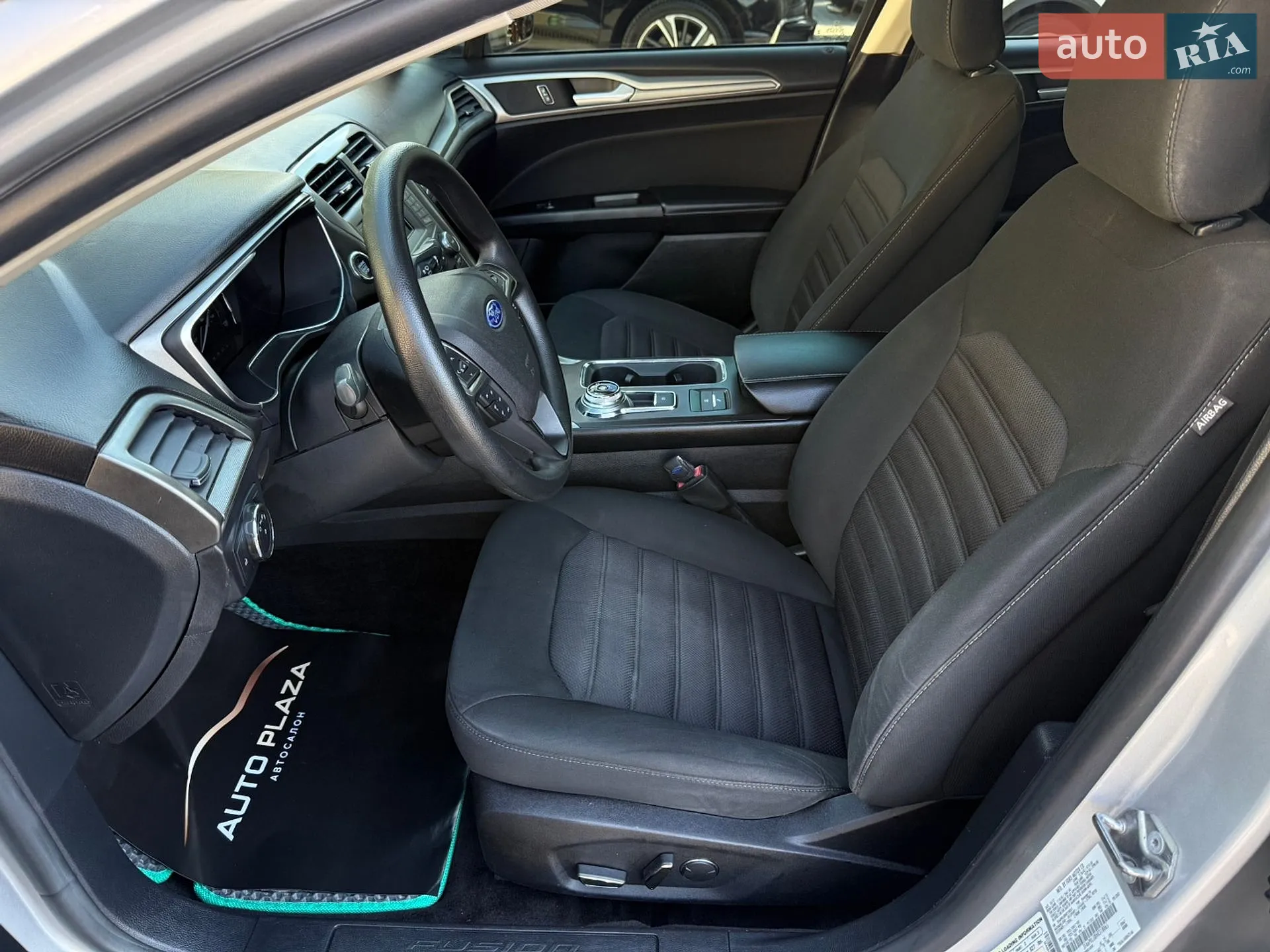 2017 Ford Fusion - мініатюра 33