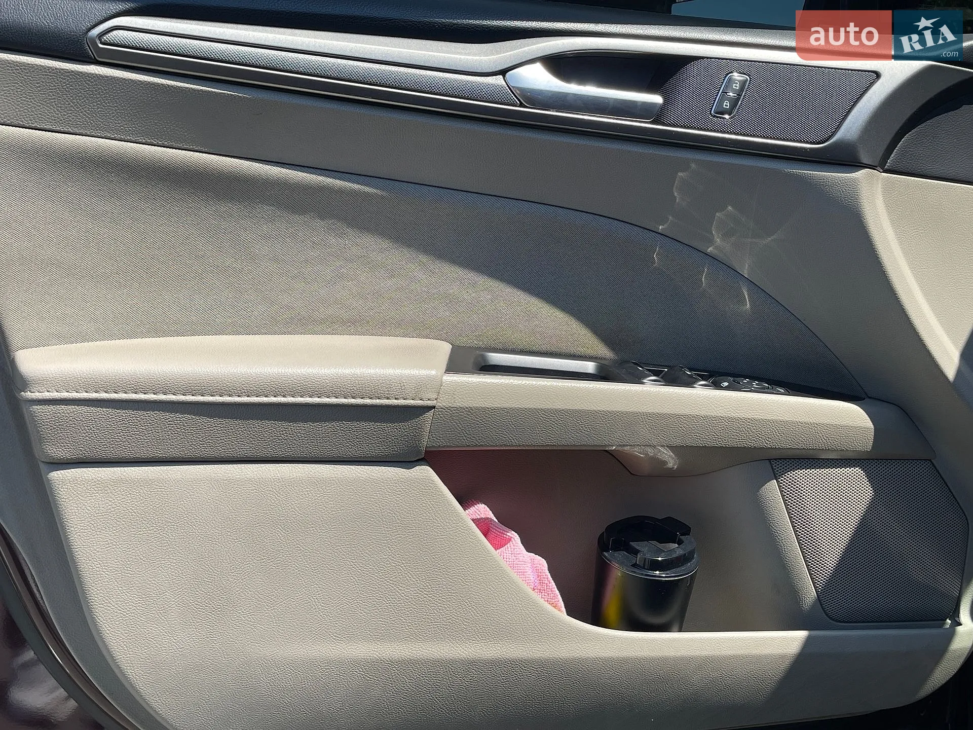 2016 Ford Fusion - мініатюра 11