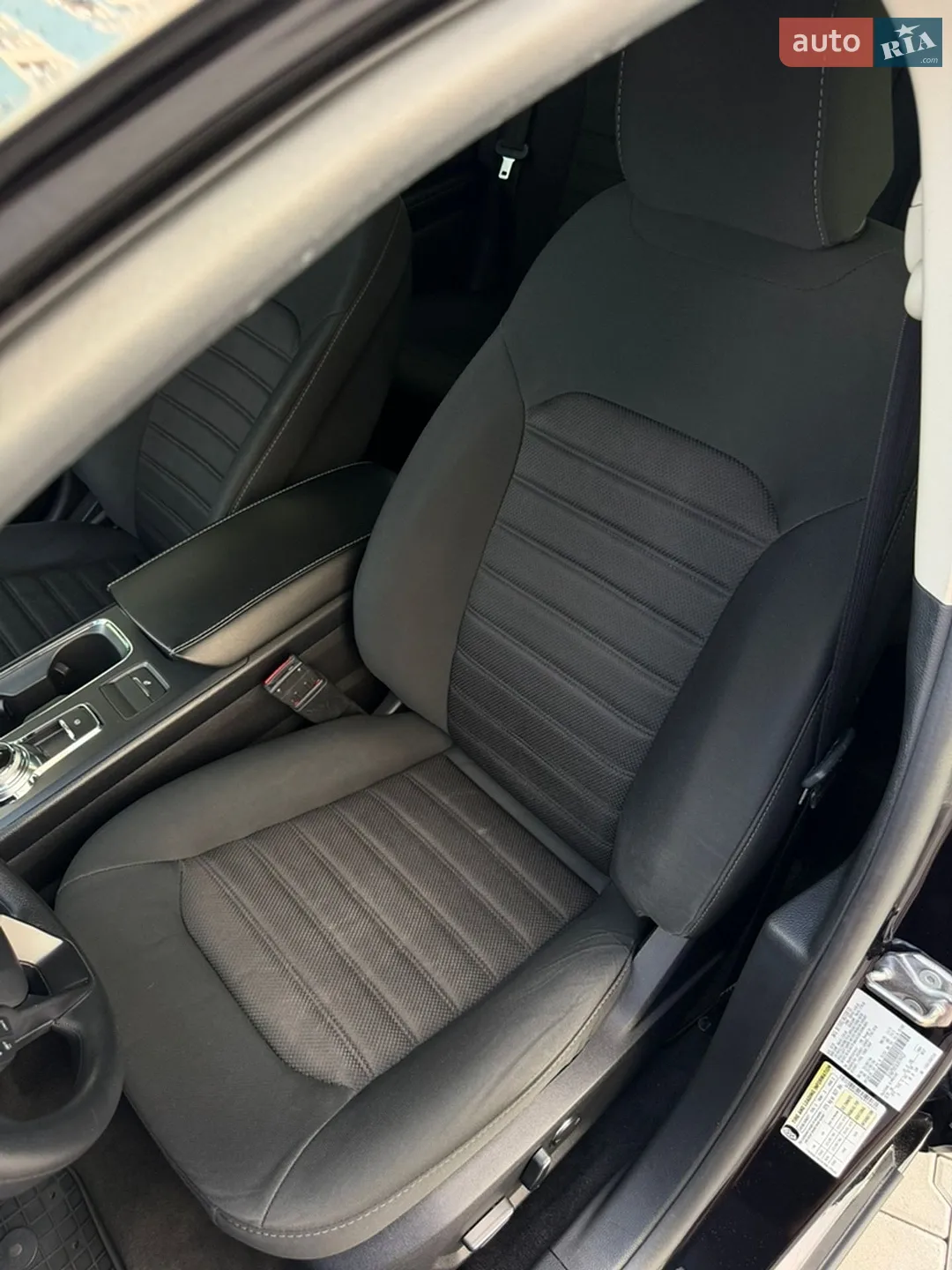 Ford Fusion 2020 VIN 3FA6P0H76LR194437 фото оголошення 44 з 68