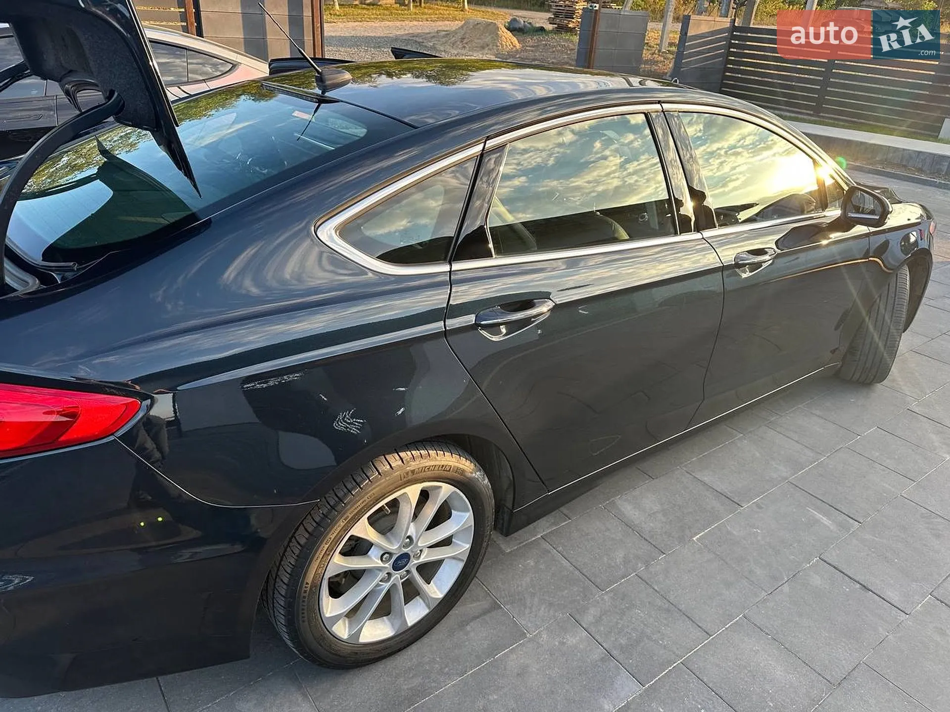 2019 Ford Fusion - мініатюра 5