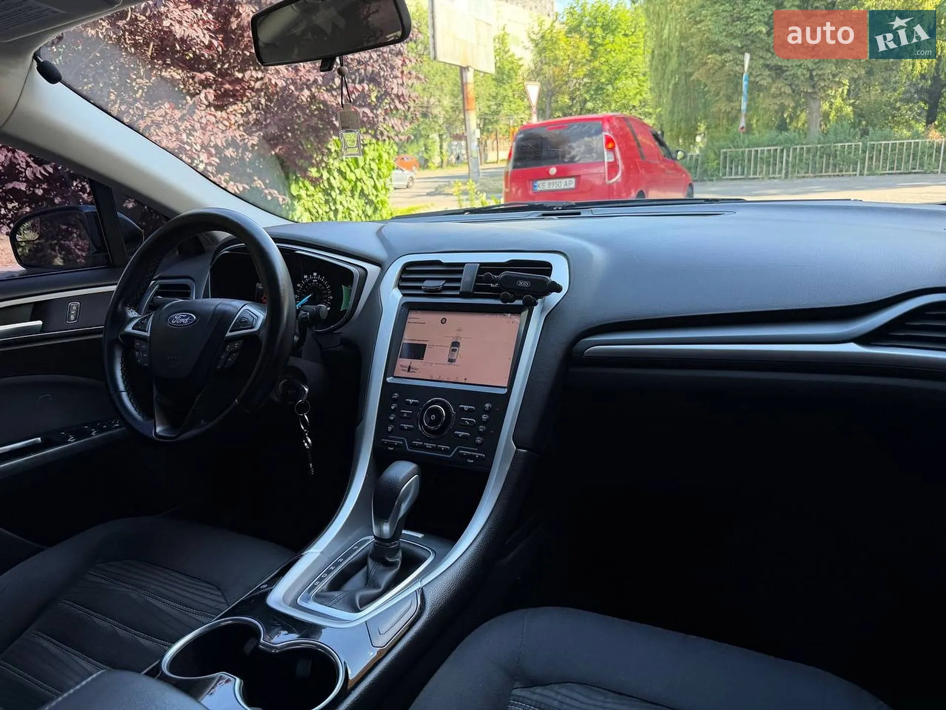 2016 Ford Fusion - мініатюра 21