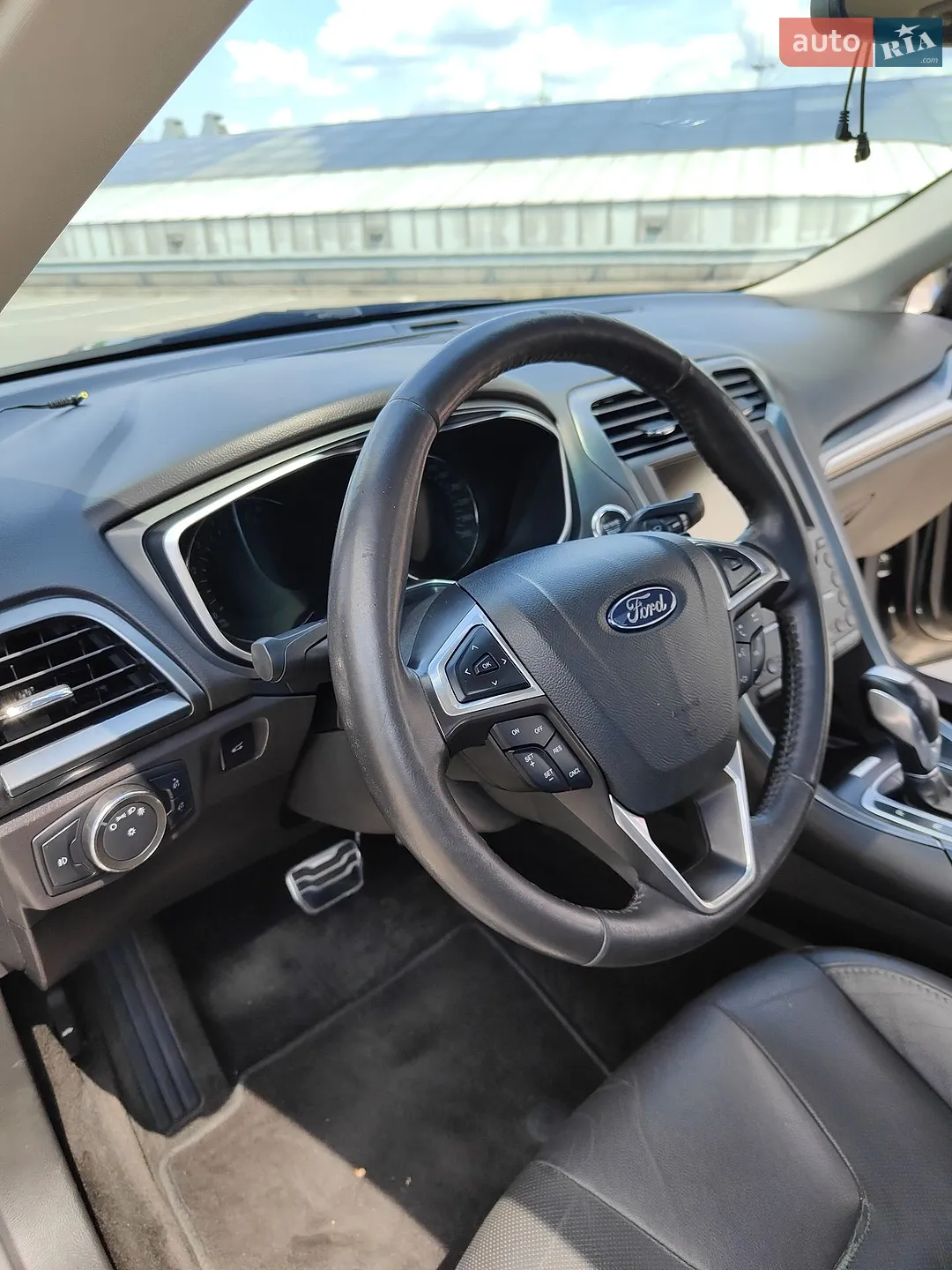 2015 Ford Fusion - мініатюра 28