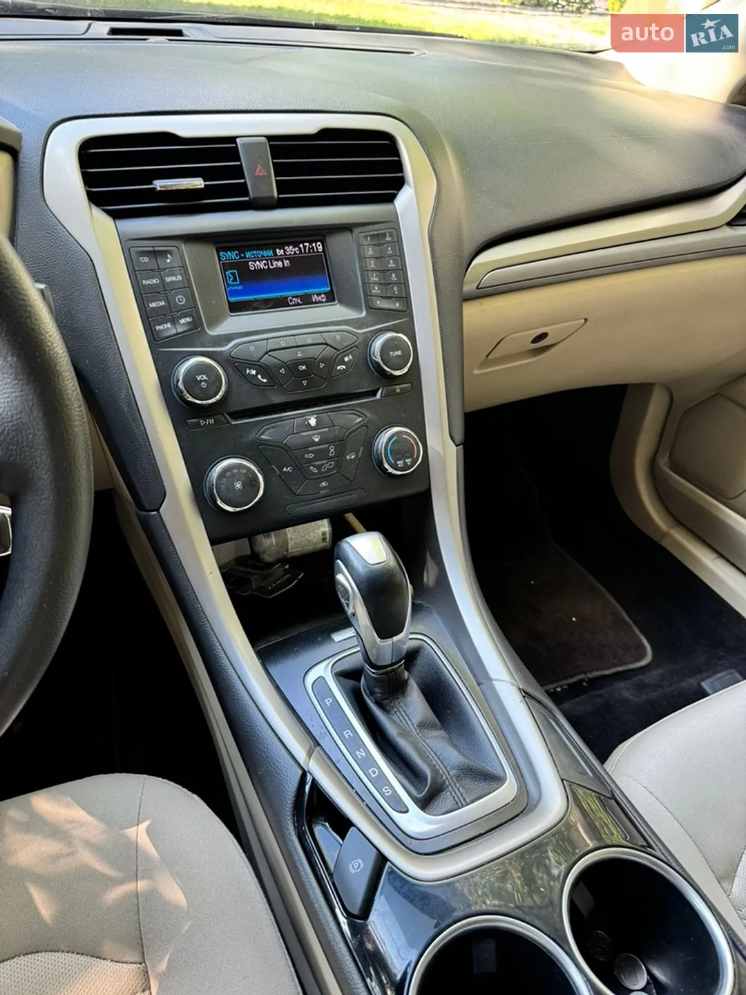 2013 Ford Fusion - мініатюра 13