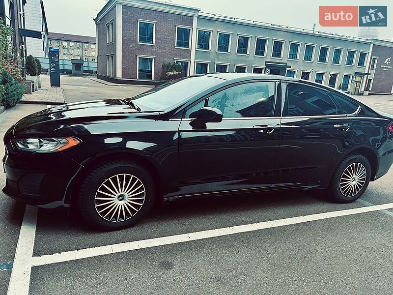 Ford Fusion 2018