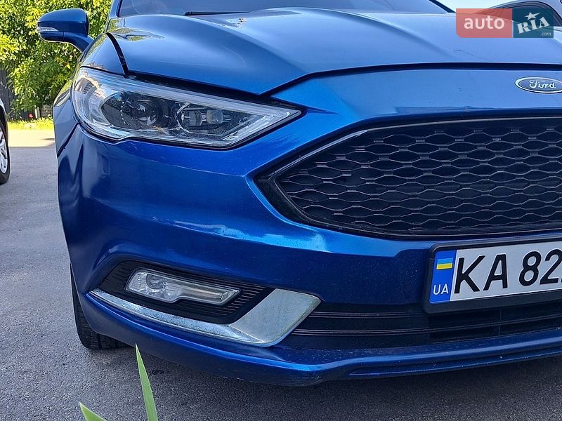 Седан Ford Fusion 2016 в Софіївській Борщагівці