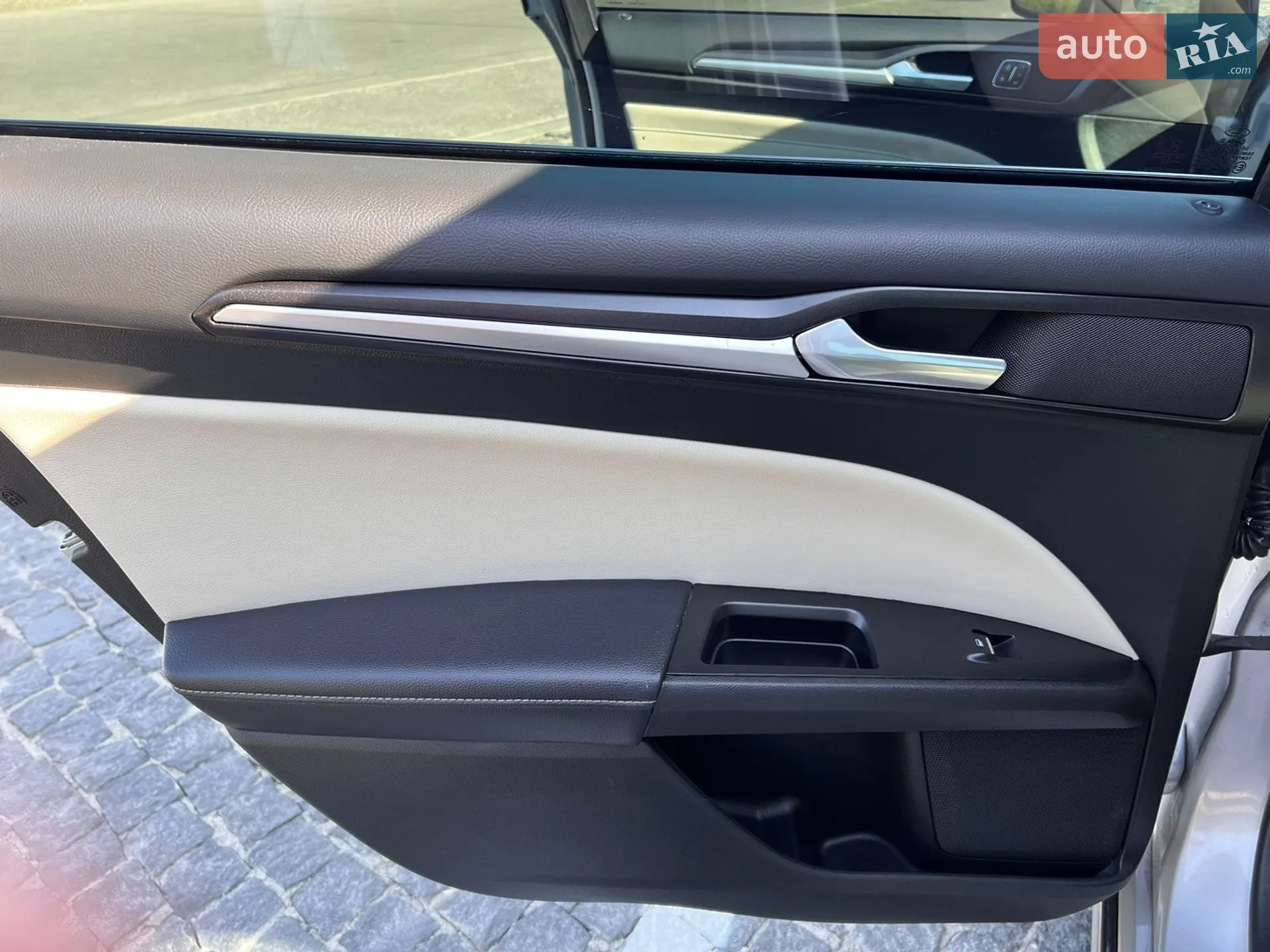 2016 Ford Fusion - мініатюра 20