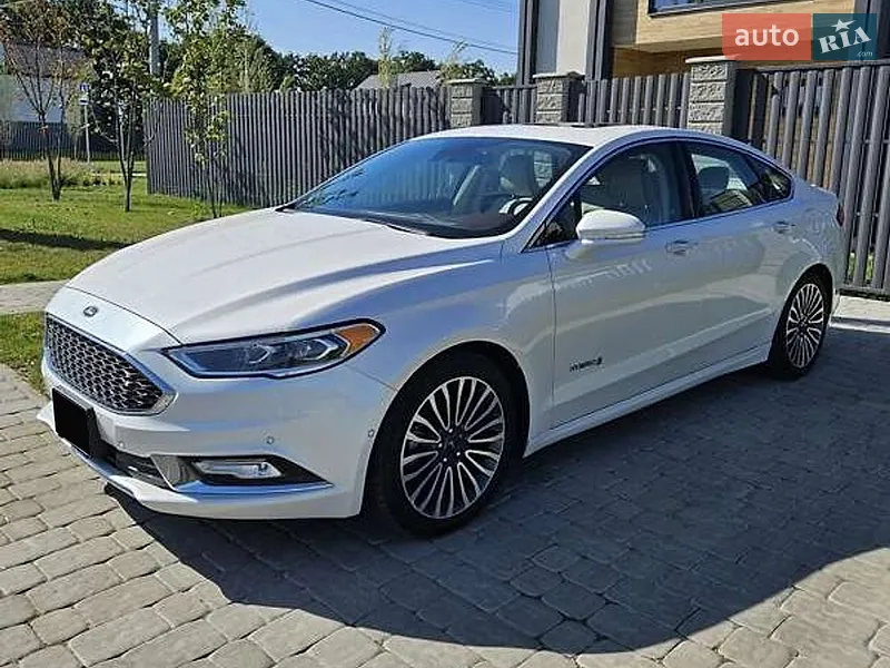 Ford Fusion 2018 VIN 3FA6P0RU1JR201344 фото оголошення 2 з 61