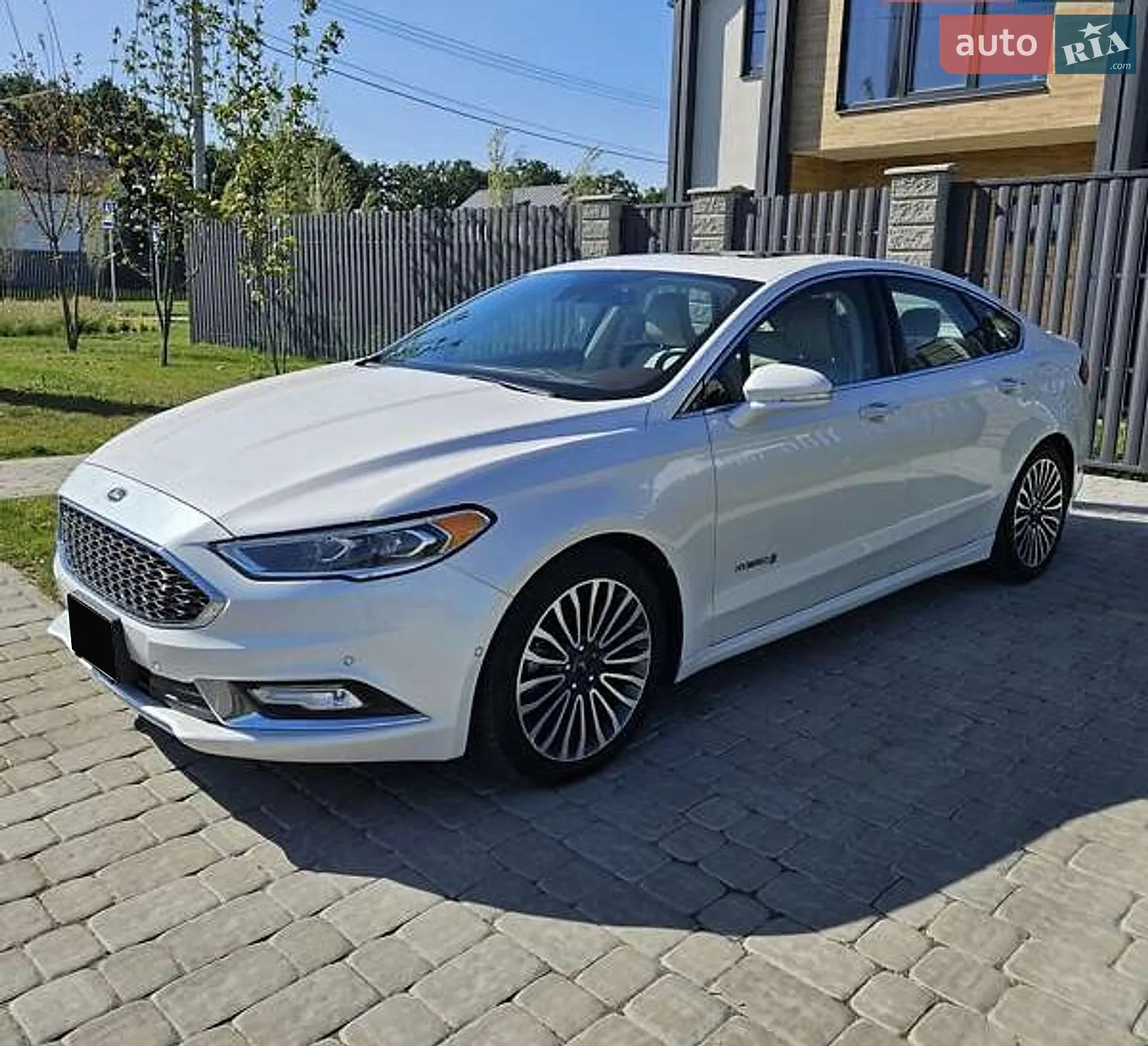 Ford Fusion 2018 VIN 3FA6P0RU1JR201344 фото оголошення 2 з 5