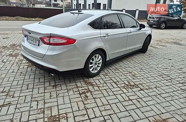 Седан Ford Fusion 2015 в Вінниці