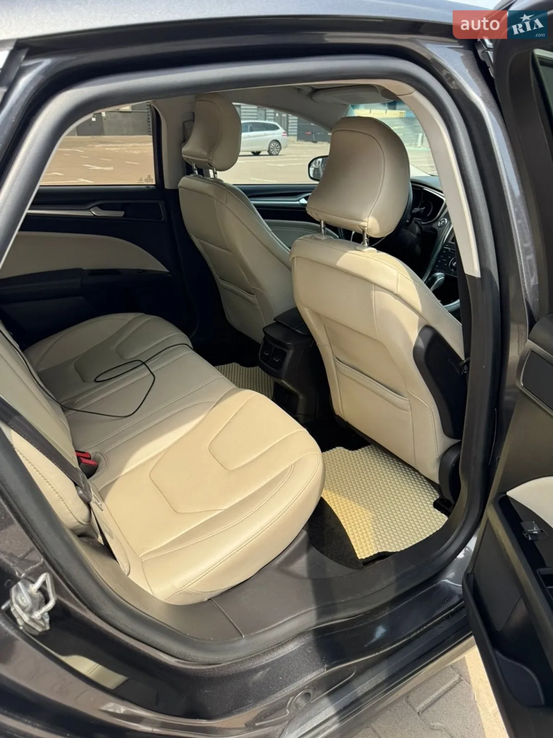 2015 Ford Fusion - мініатюра 32