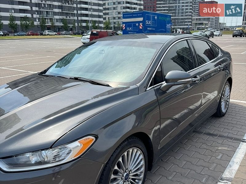 Седан Ford Fusion 2015 в Киеве