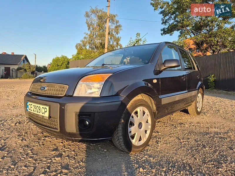Ford Fusion 2008 VIN WF0UXXGAJU8D04393 фото оголошення 2 з 42