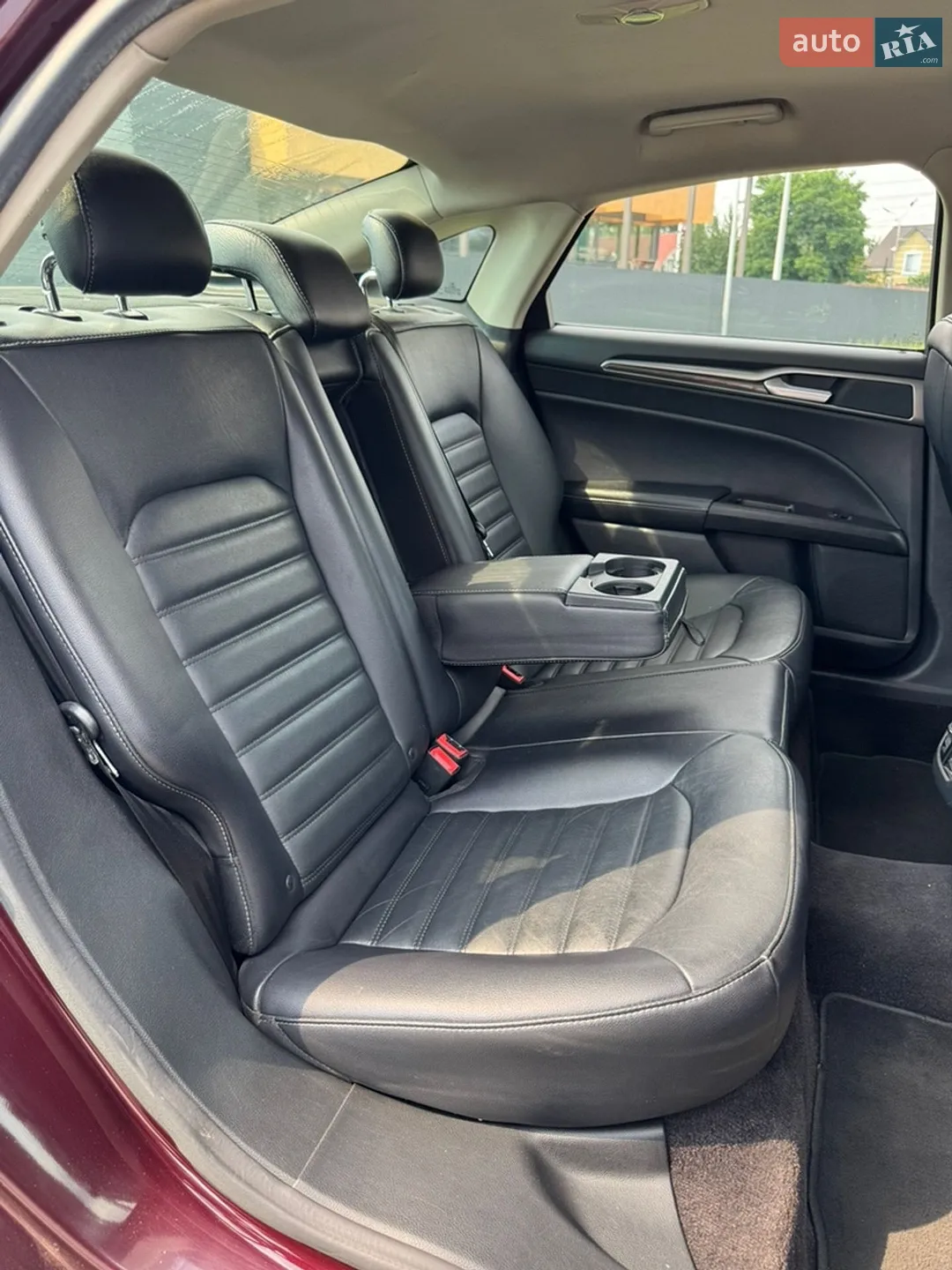 2016 Ford Fusion - мініатюра 18