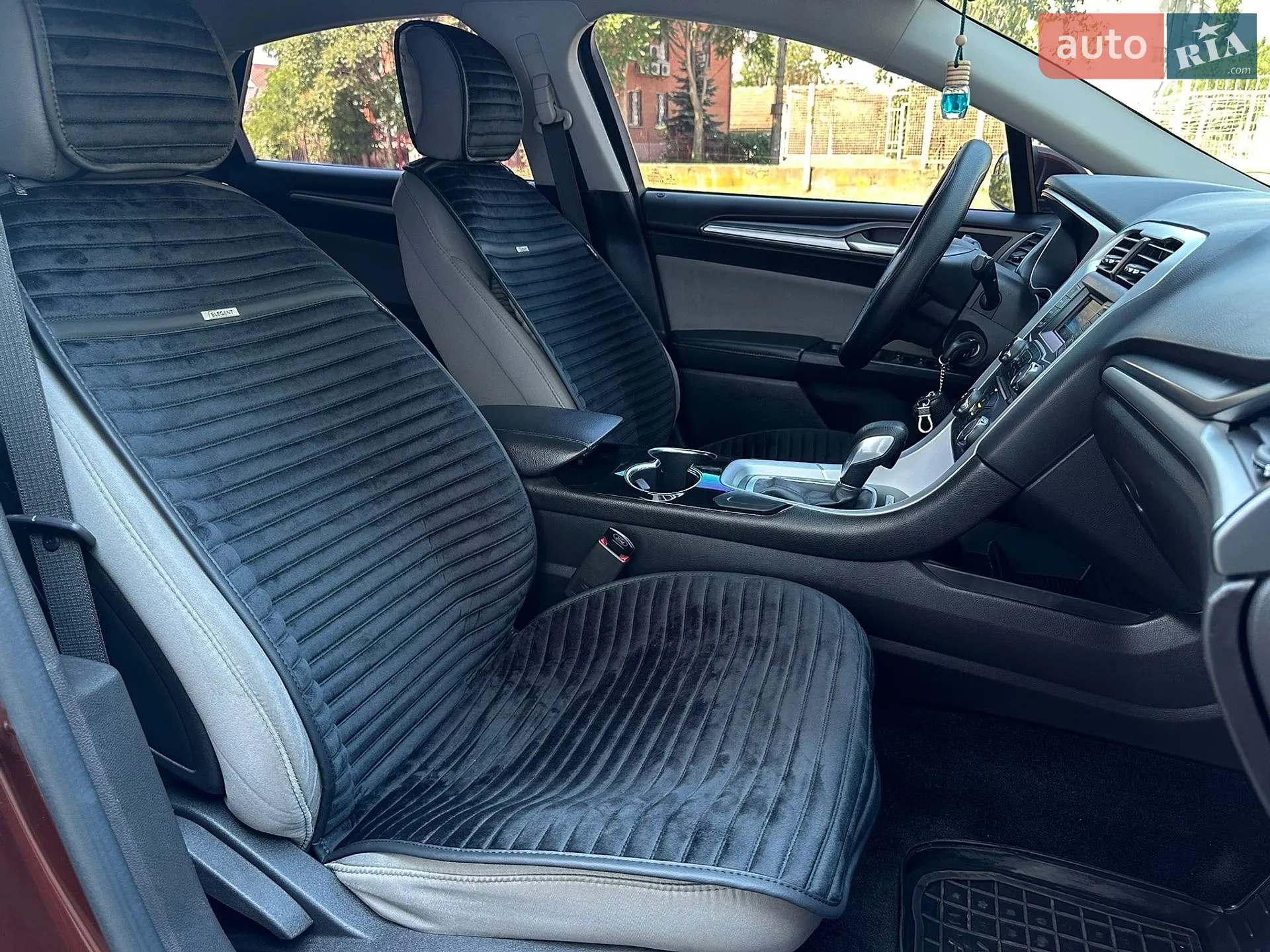 2016 Ford Fusion - мініатюра 34