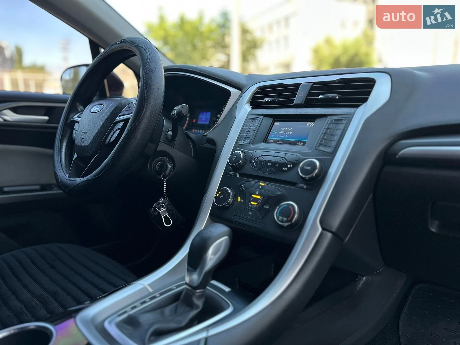 2016 Ford Fusion - мініатюра 38