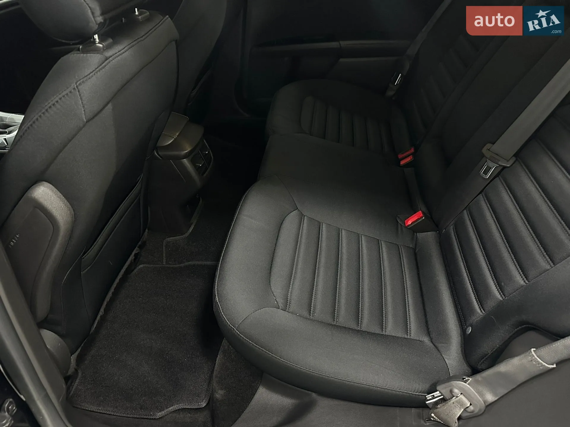 2015 Ford Fusion - мініатюра 24