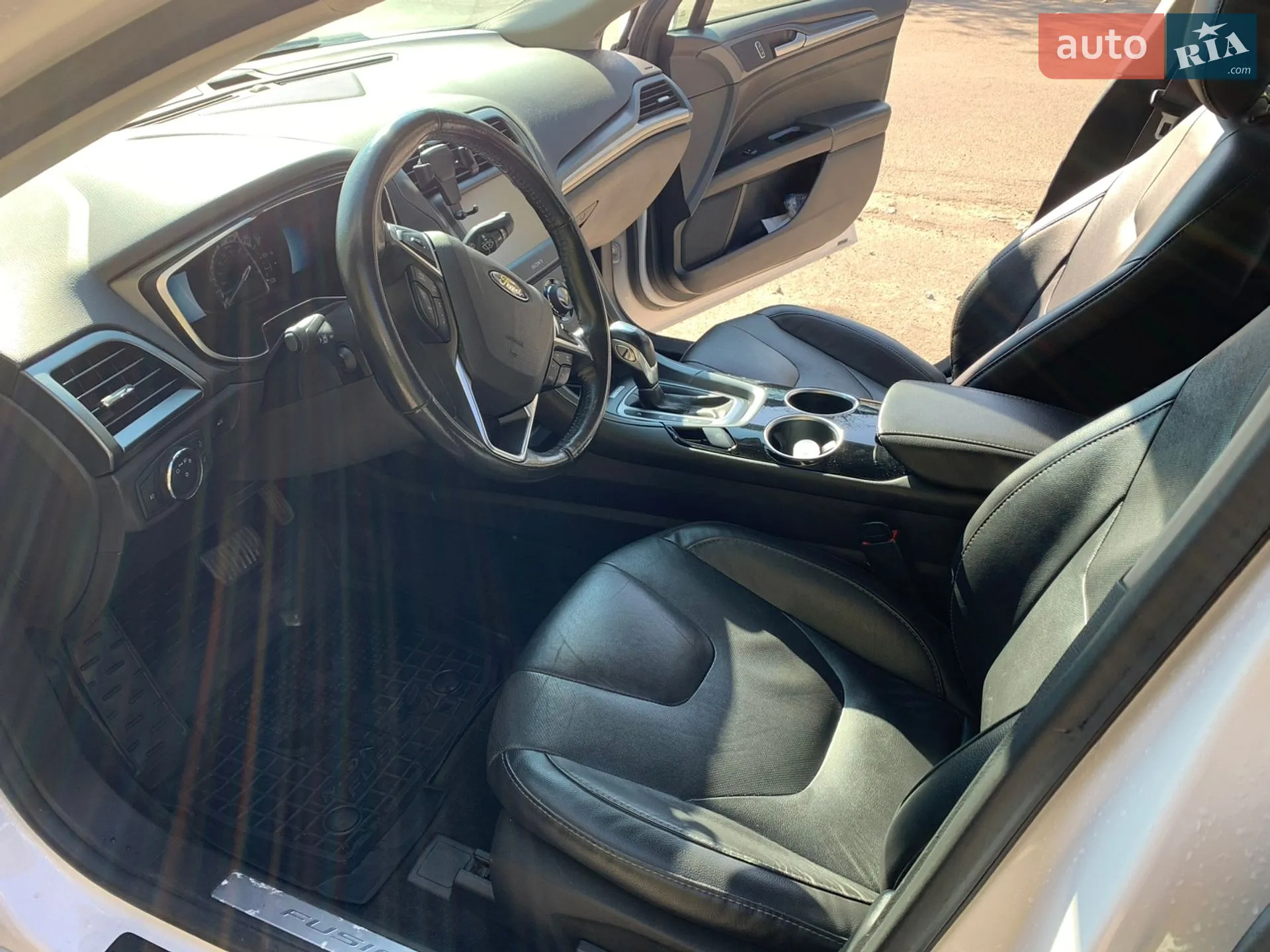 2013 Ford Fusion - мініатюра 10