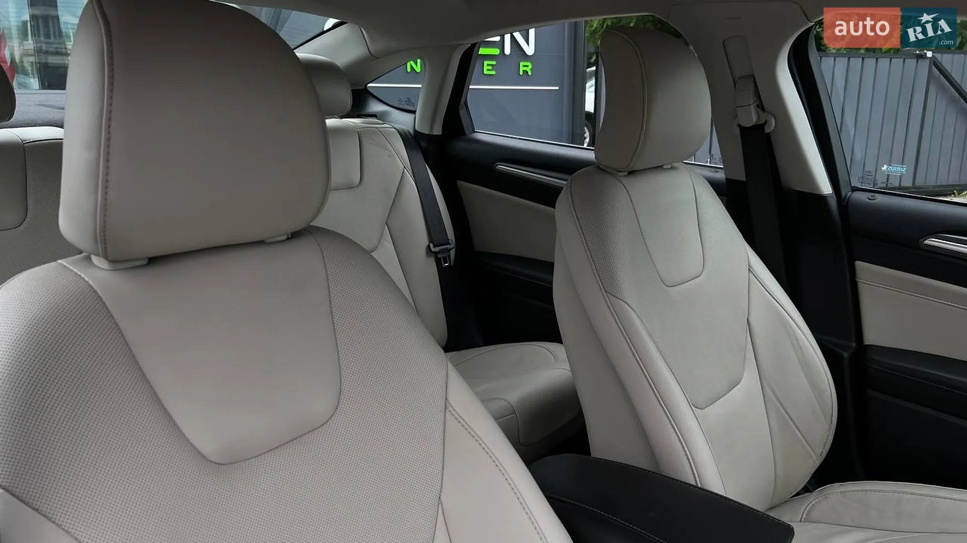 2015 Ford Fusion - мініатюра 35