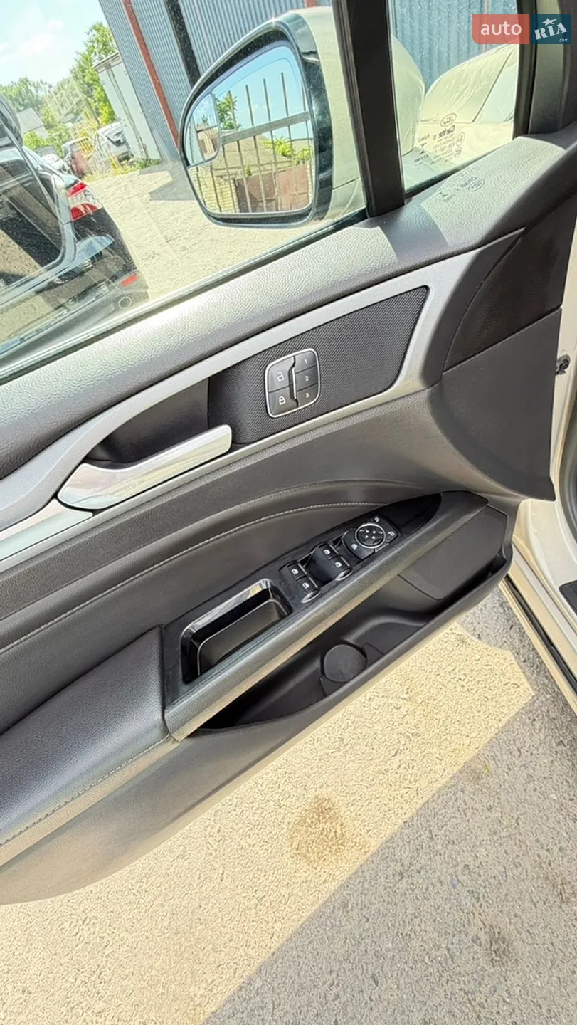 2015 Ford Fusion - мініатюра 15