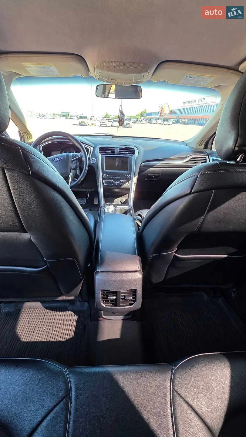 2016 Ford Fusion - мініатюра 31