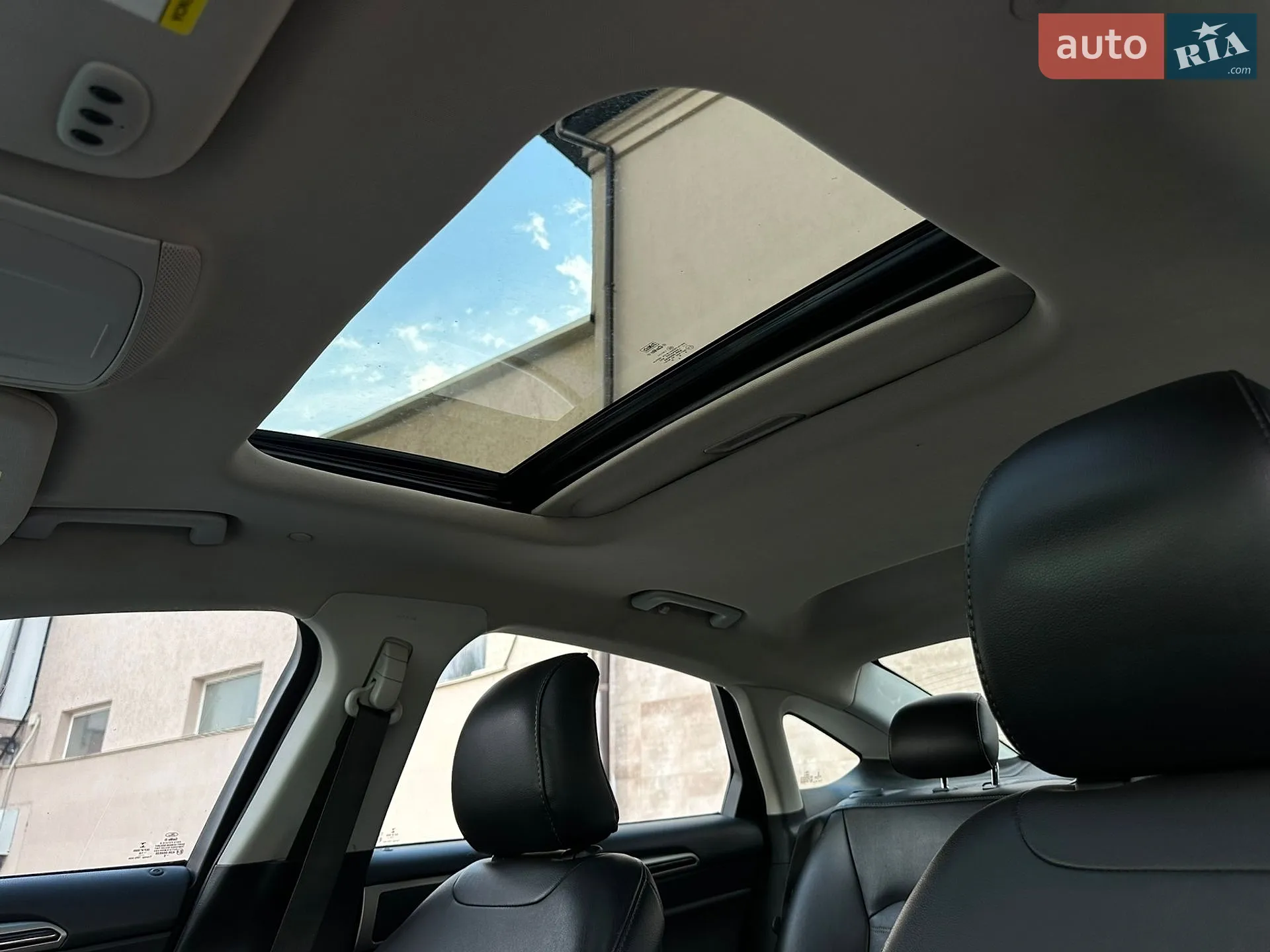 2016 Ford Fusion - мініатюра 44