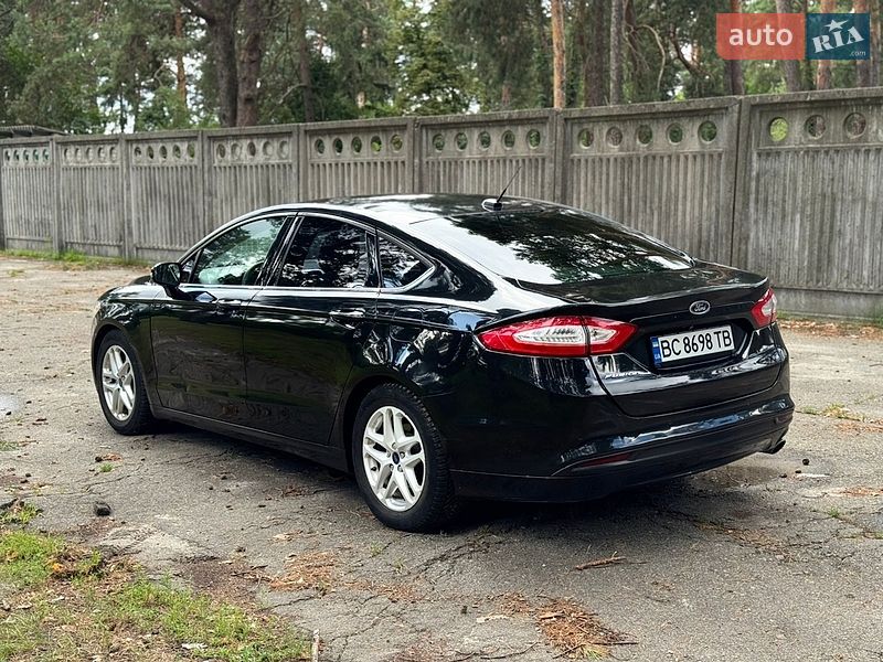 Седан Ford Fusion 2014 в Києві