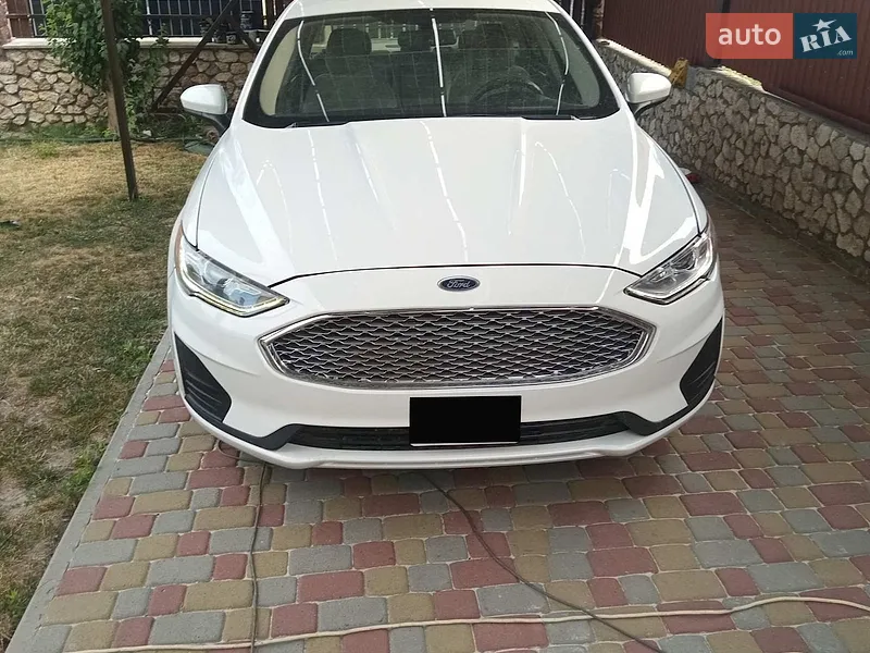 Ford Fusion 2019
