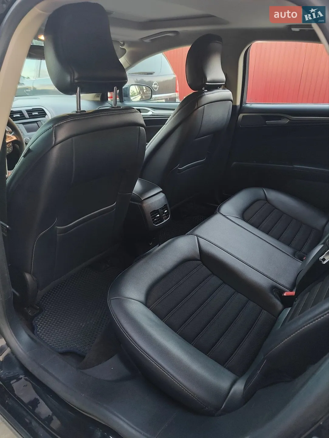 2017 Ford Fusion - мініатюра 18