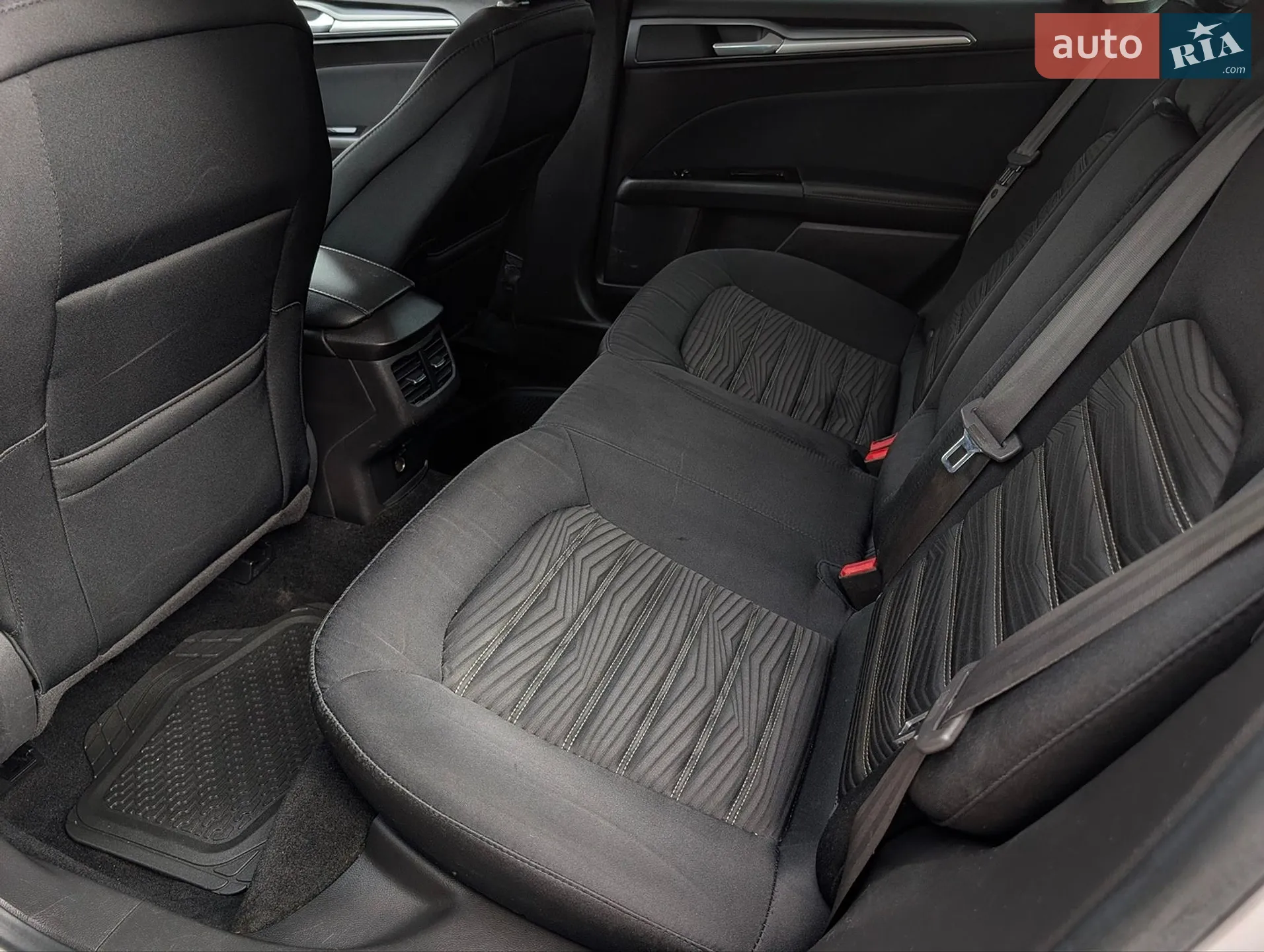 2016 Ford Fusion - мініатюра 44