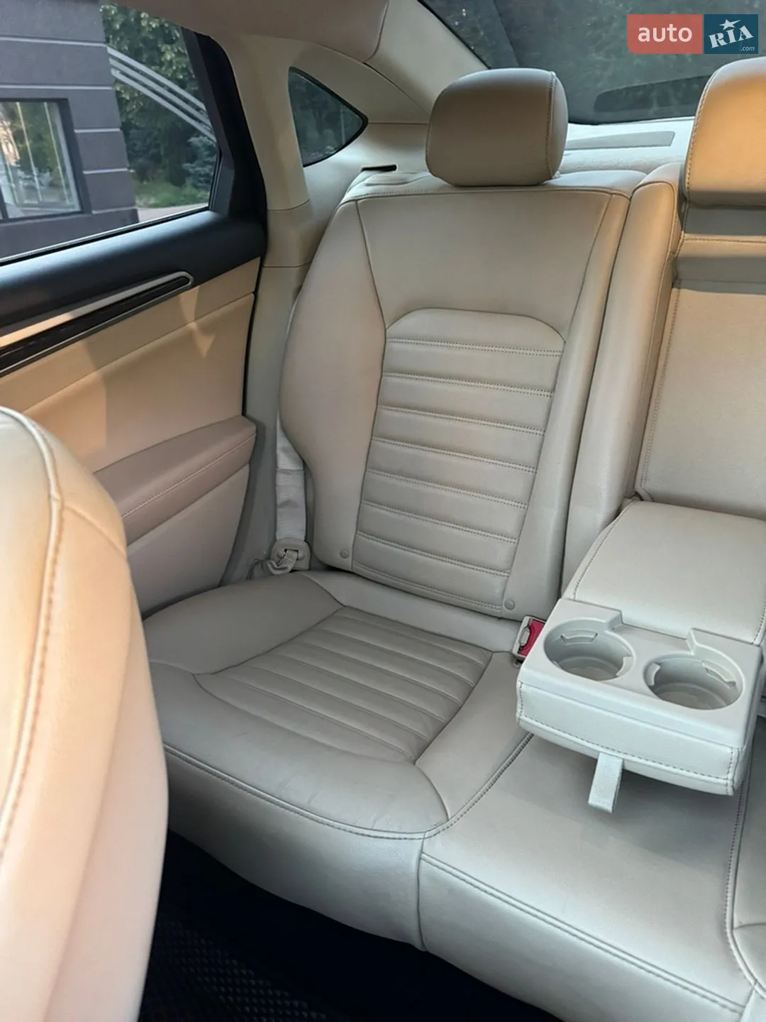 2016 Ford Fusion - мініатюра 19