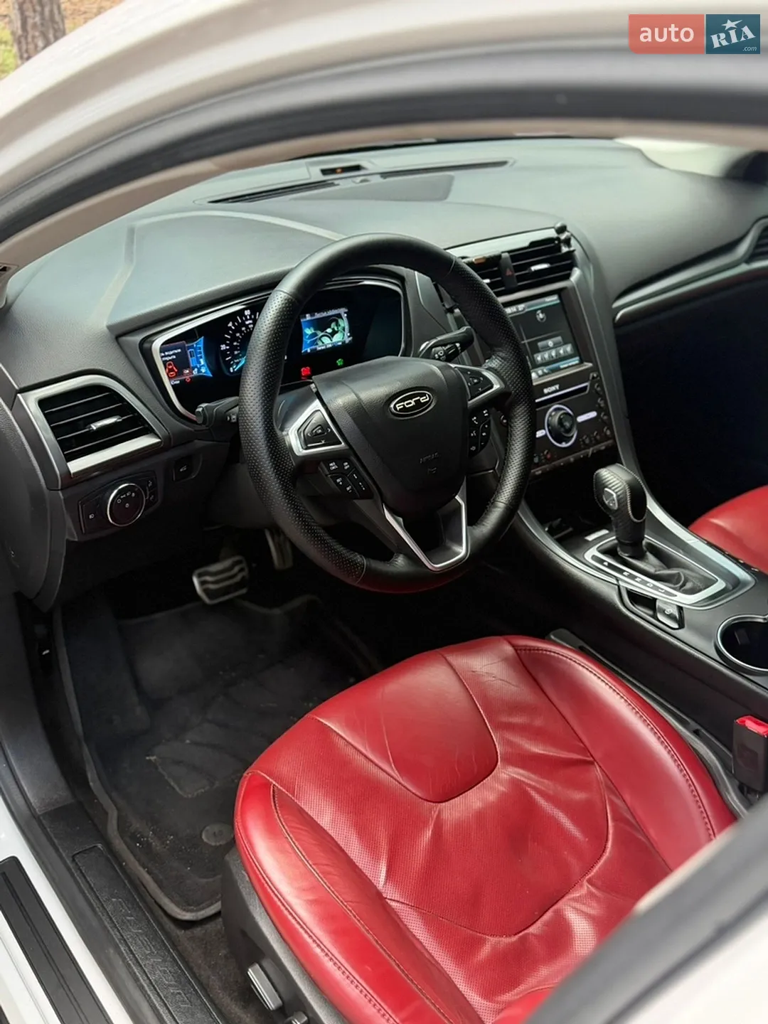 2014 Ford Fusion - мініатюра 23