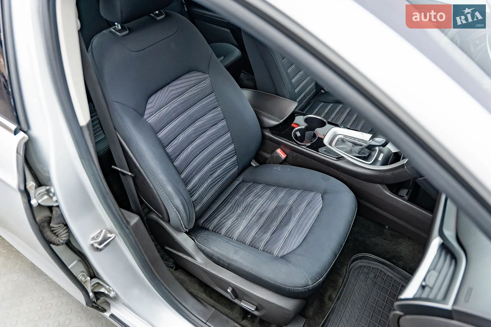 2015 Ford Fusion - мініатюра 21