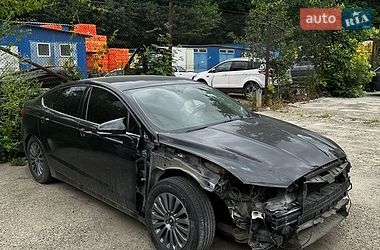 Седан Ford Fusion 2016 в Львові