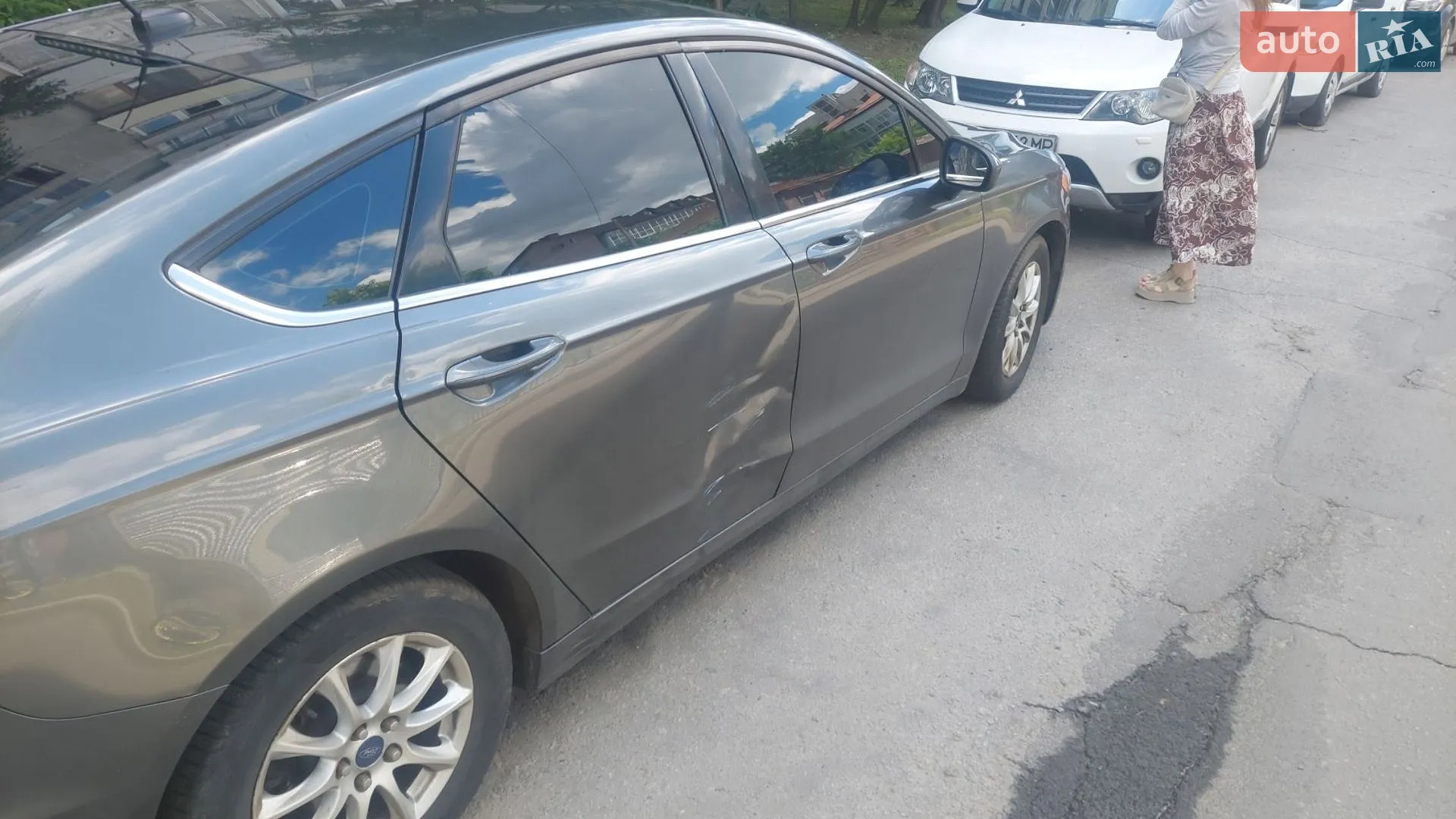 2016 Ford Fusion - мініатюра 36