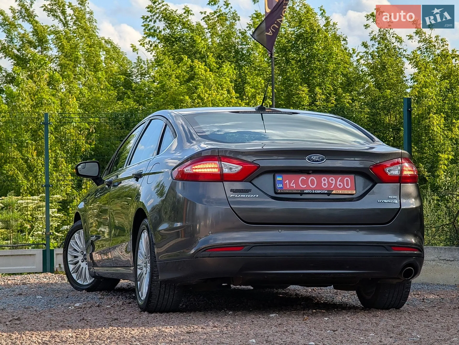 2016 Ford Fusion - мініатюра 16