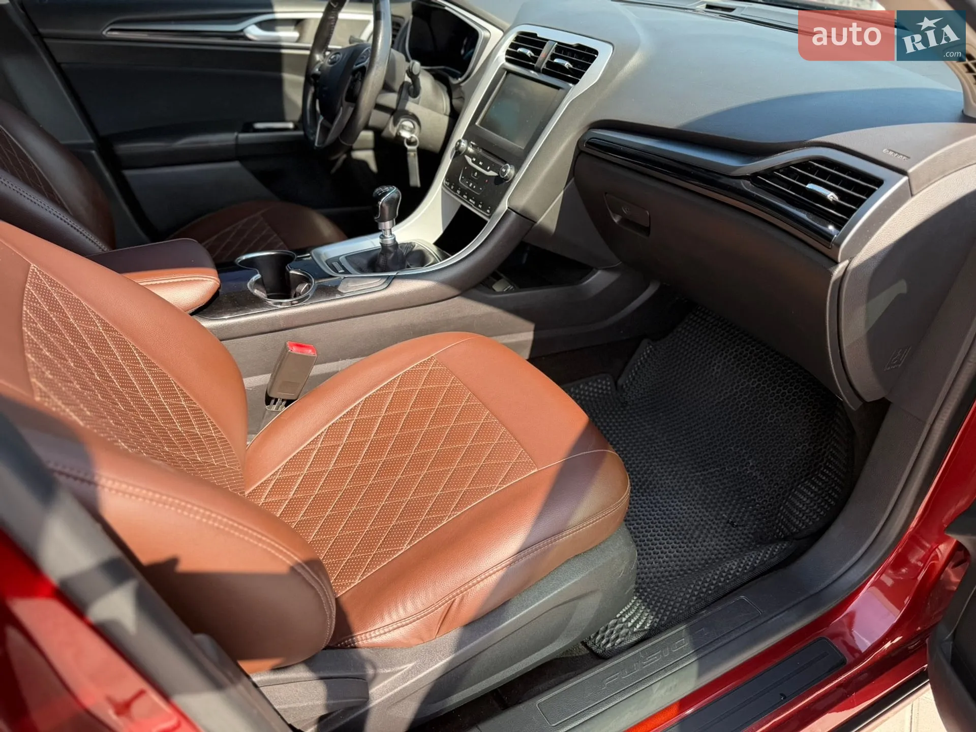 2014 Ford Fusion - мініатюра 16